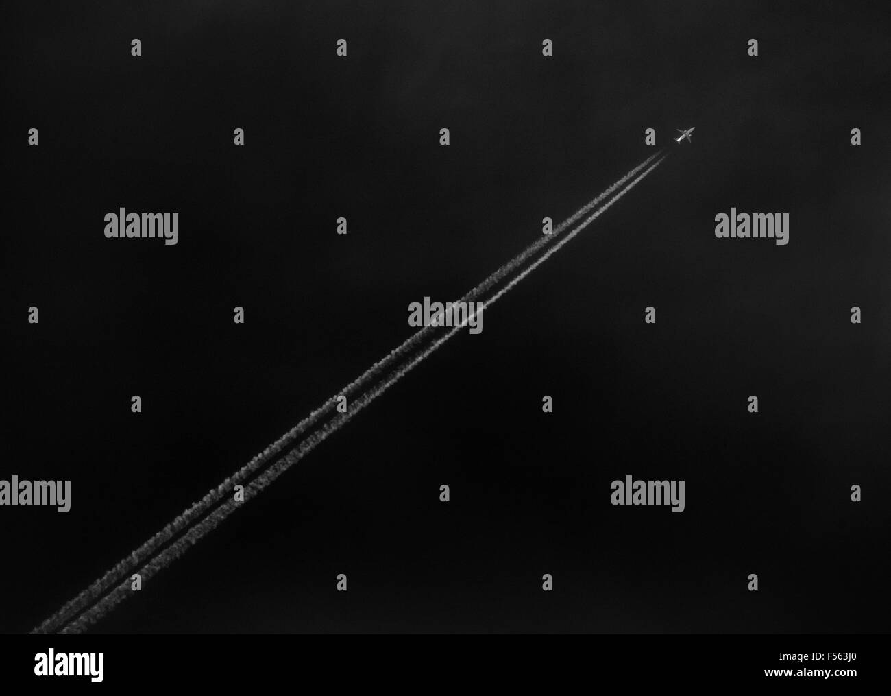 Aeroplane Black and White Stock Photos & Images Alamy