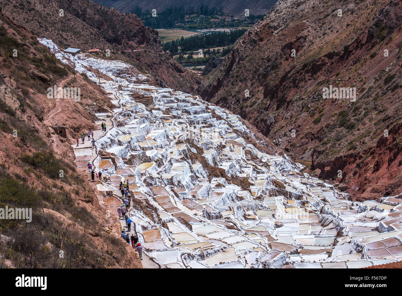 Salinas de Maras, manmade salt mines near Cusco, Peru Stock Photo Alamy