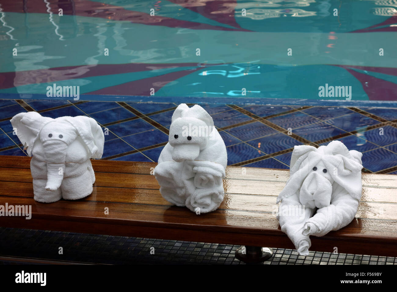 carnival cruise towel animals
