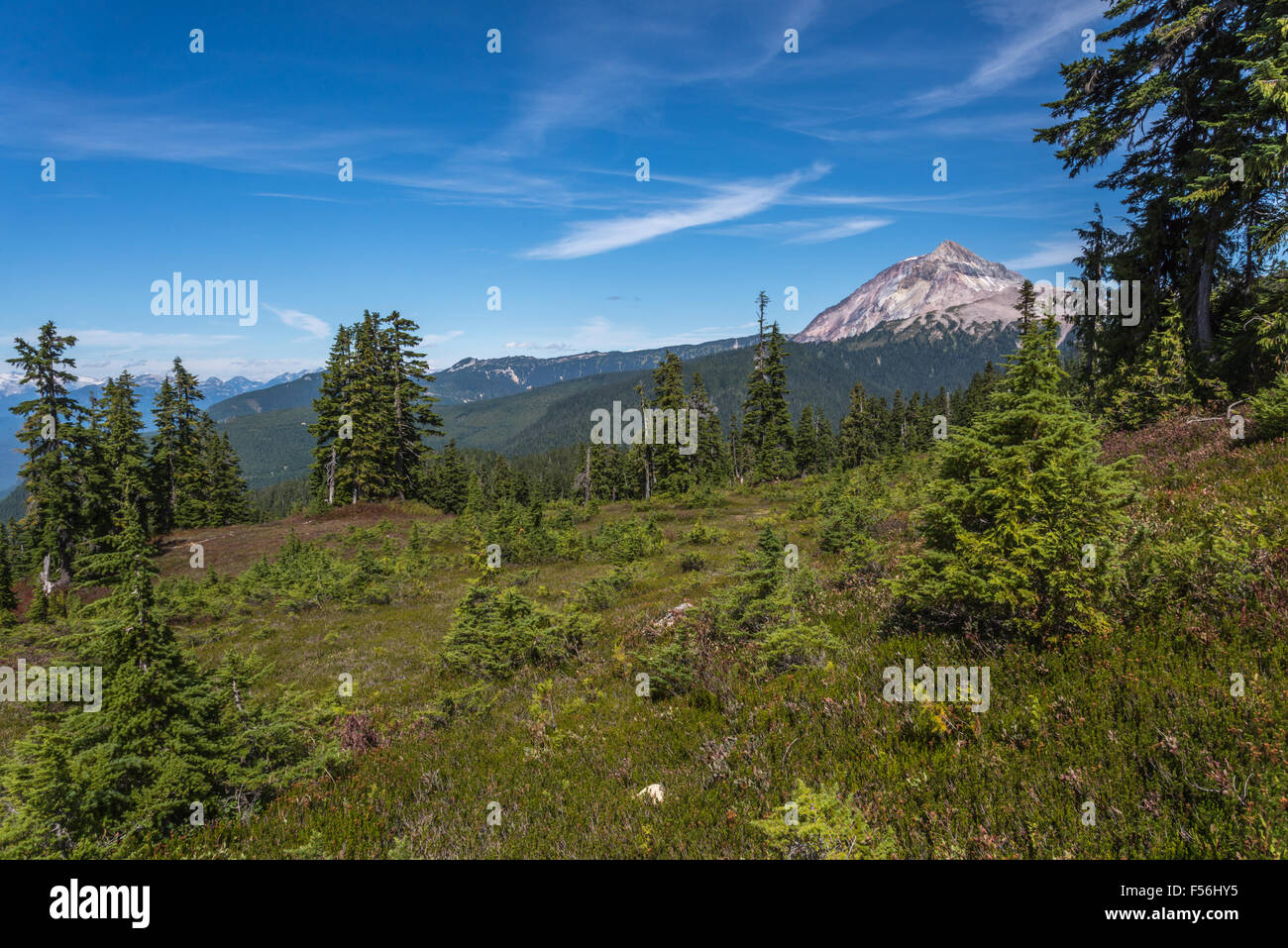 Elfin Lakes In Garibaldi Park Beautiful Hike And Gorgeous Nature