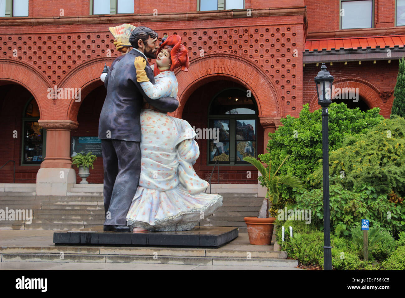 gigantic dancing couple, ballroom dancers statute in key west art and history museum or old post office and custom house Florida Stock Photo