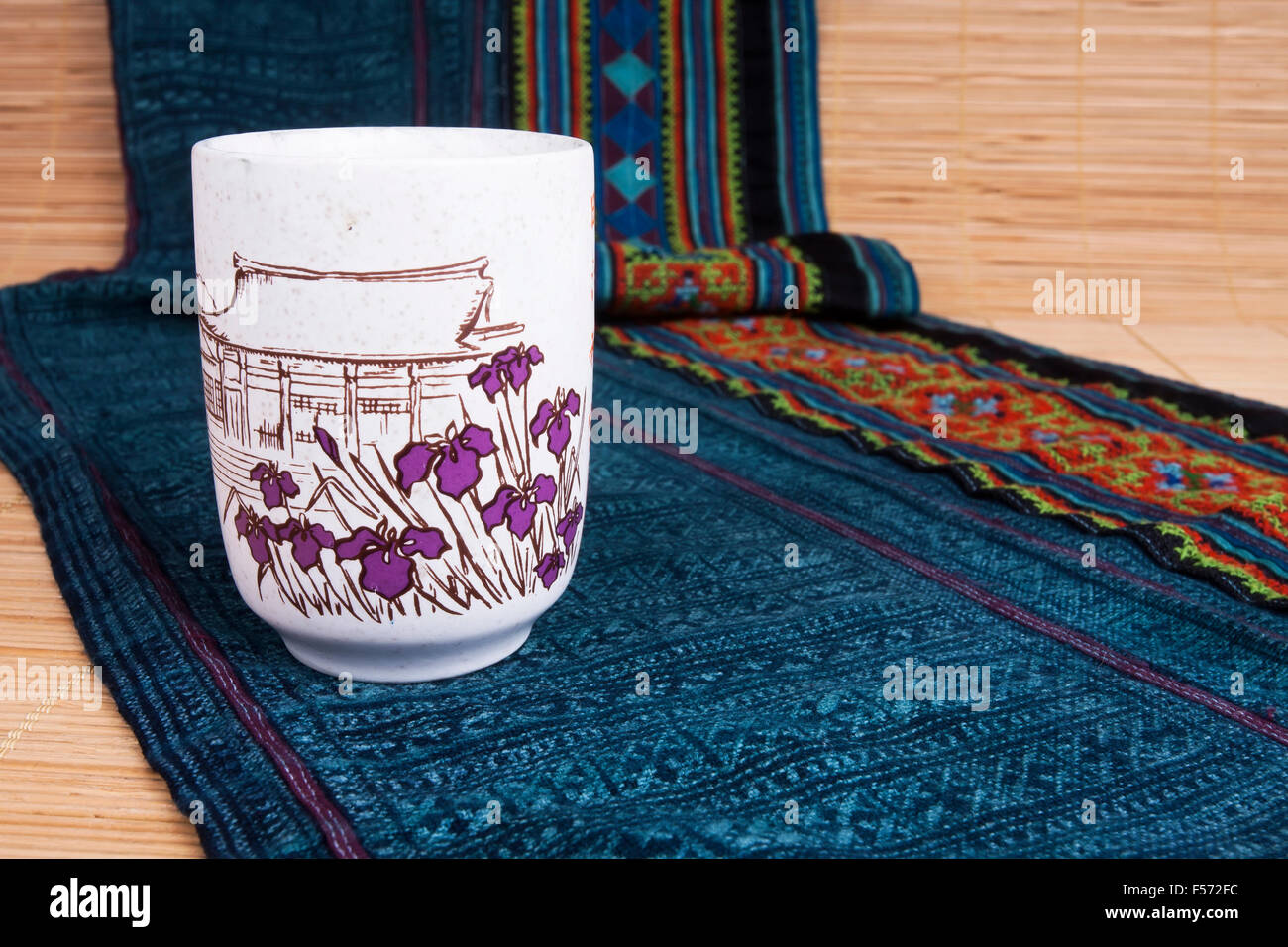Traditional Japanese cup Stock Photo - Alamy