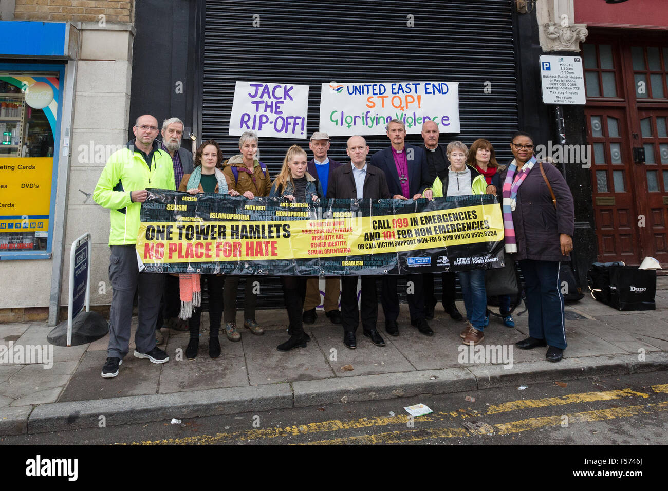 London, UK. 29th Oct, 2015. Mayor of Tower Hamlets, John Biggs and local community group, United East End demonstrate outside the Jack the Ripper Museum in Cable Street, Shadwell, east London this morning. Demonstrators are protesting against the opening of the museum and also an upcoming Halloween event scheduled for this weekend, where visitors can be photographed inside the museum with “Jack the Ripper”, who will be played by museum owner, Mark Palmer-Edgecumbe. Credit:  London pix/Alamy Live News Stock Photo