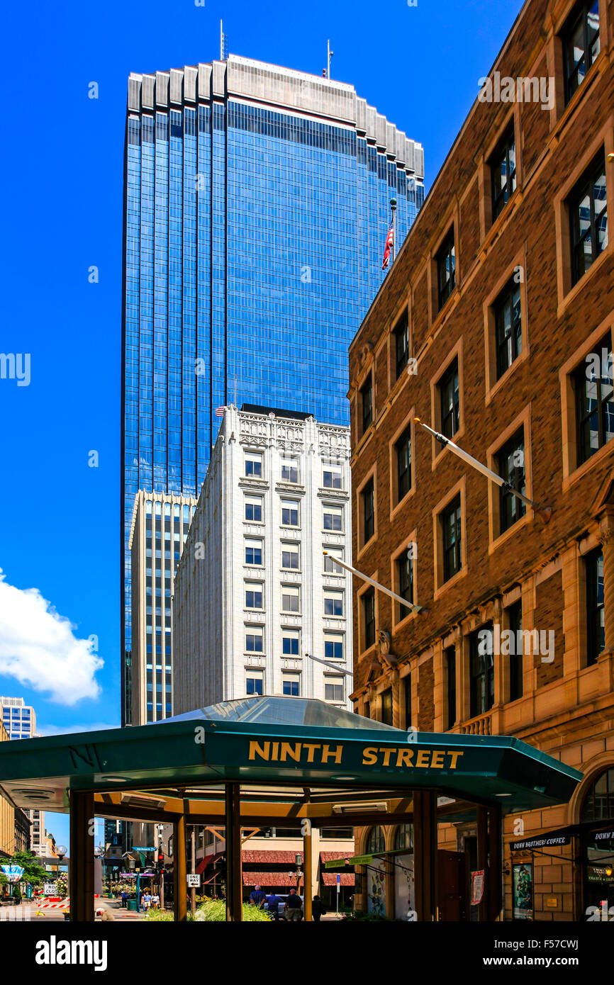 Ninth Street with the IDS Tower skyscraper overshadowing Minneapolis MN Stock Photo