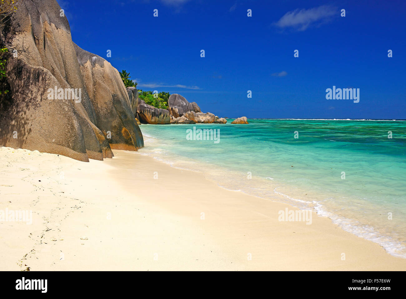 Source d'Argent beach, granite rocks, dreamlike beach, La Digue Island, Seychelles Stock Photo