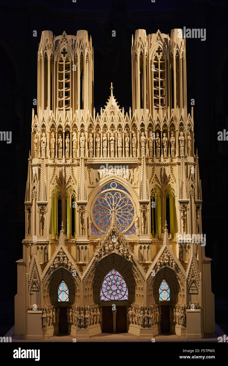 France, Champagne, Reims, Reims Cathedral Stock Photo