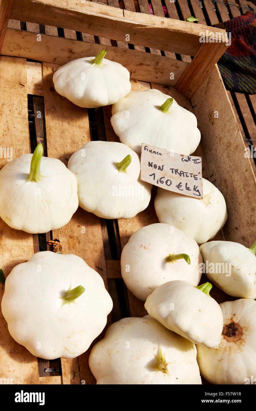 Pattypan squash on sale at a street market in Objat, France. Stock Photo