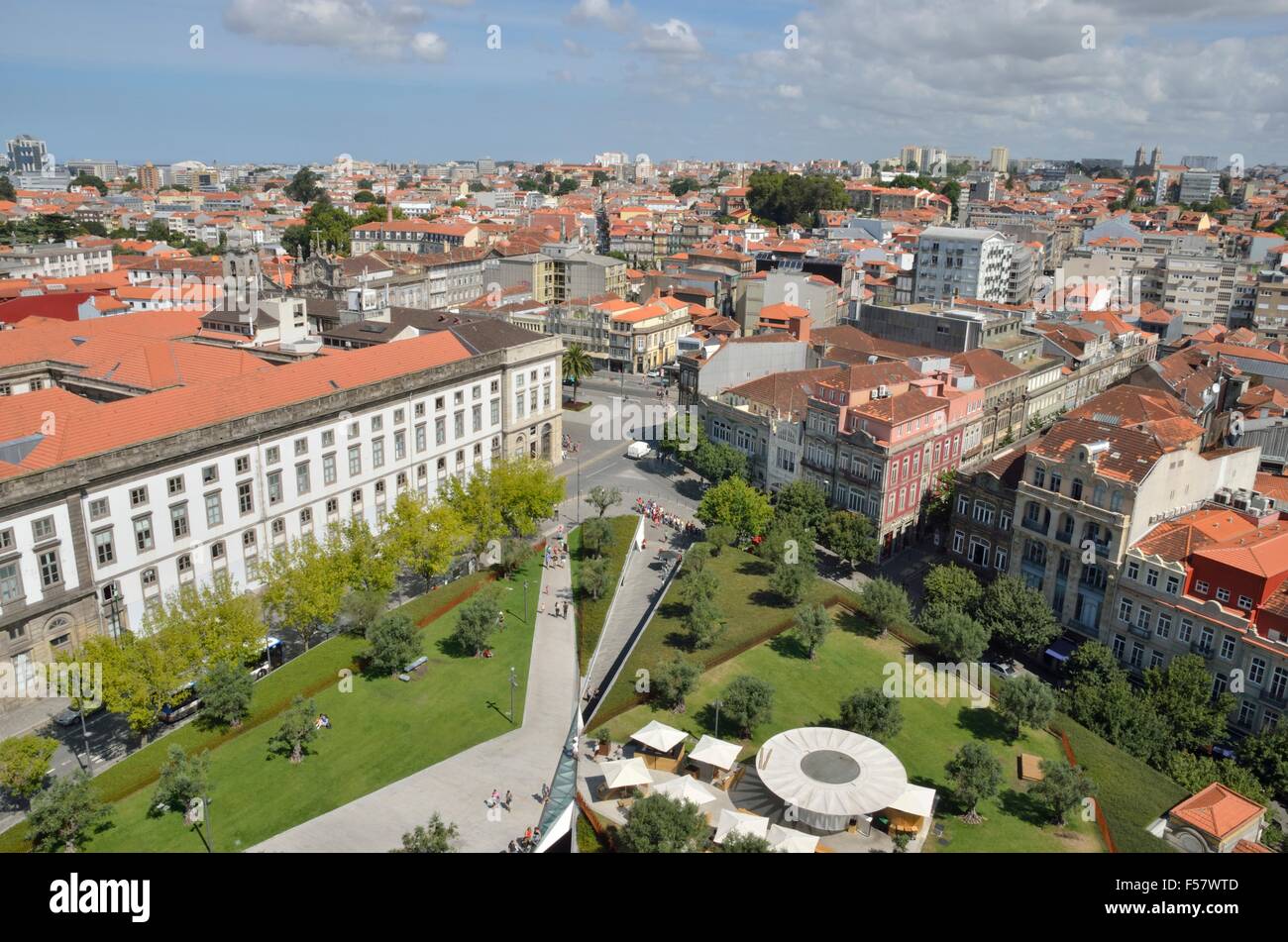 Plaza lisbon in porto portugal hi-res stock photography and images - Alamy