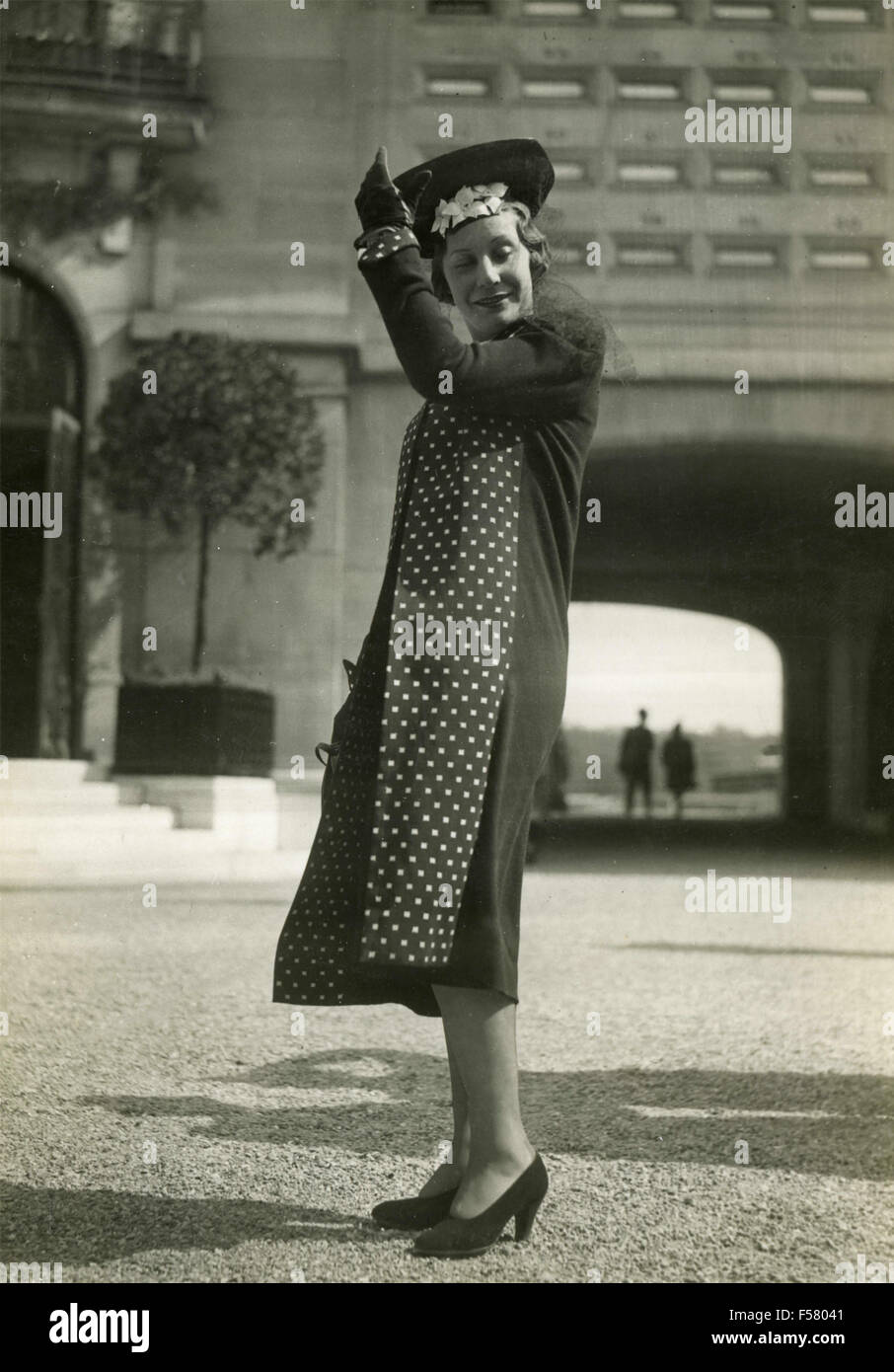 1940s fashion model woman hi-res stock photography and images - Alamy