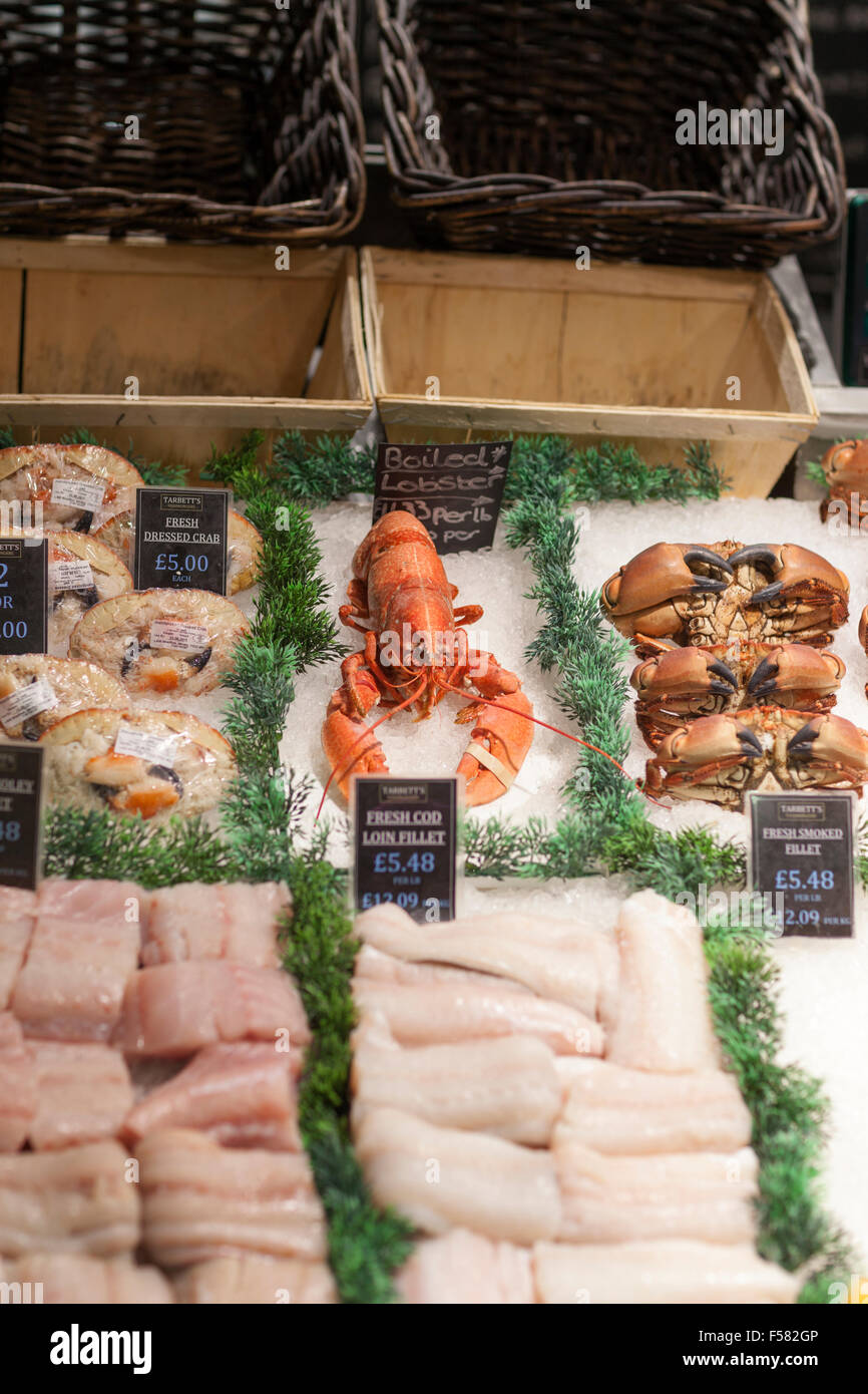 Leeds fish market hi-res stock photography and images - Alamy