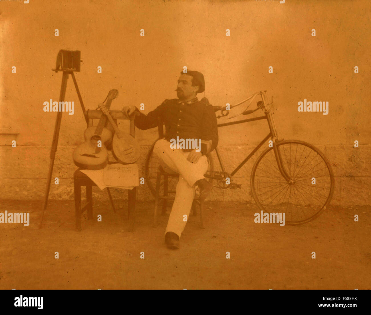 Sharpshooter cyclist of the Italian Army Stock Photo