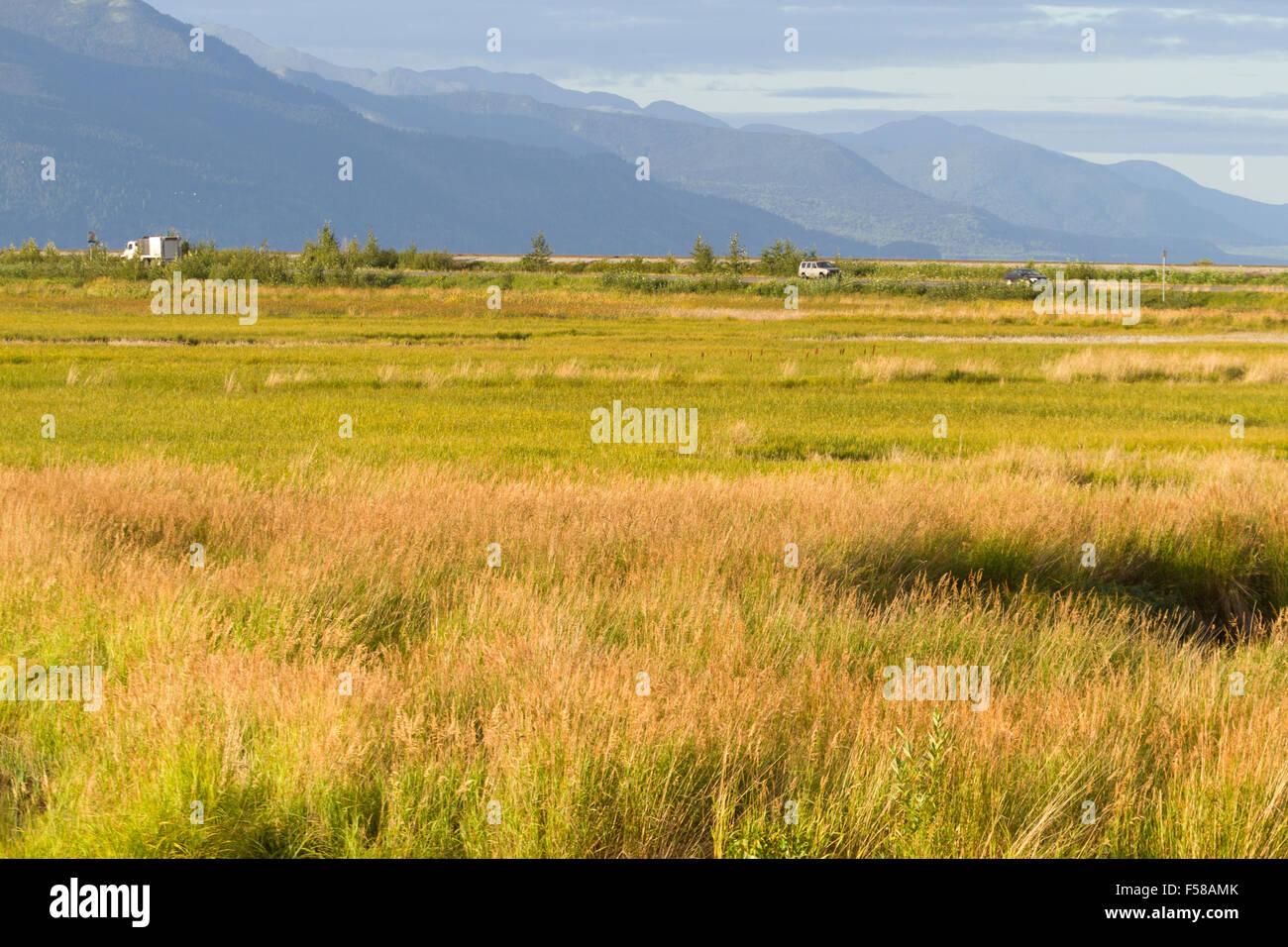 Anchorage alaska potter marsh hires stock photography and images Alamy