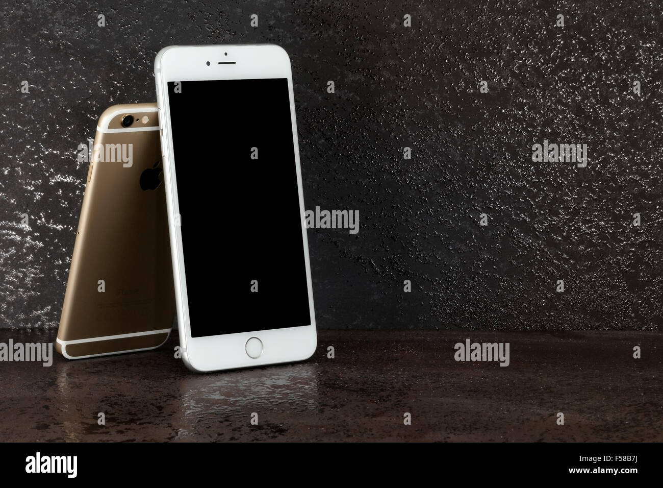 Iphone 6 Plus Size High Resolution Stock Photography And Images Alamy Iphone 6 Plus Size High Resolution Stock Photography And Images Alamy