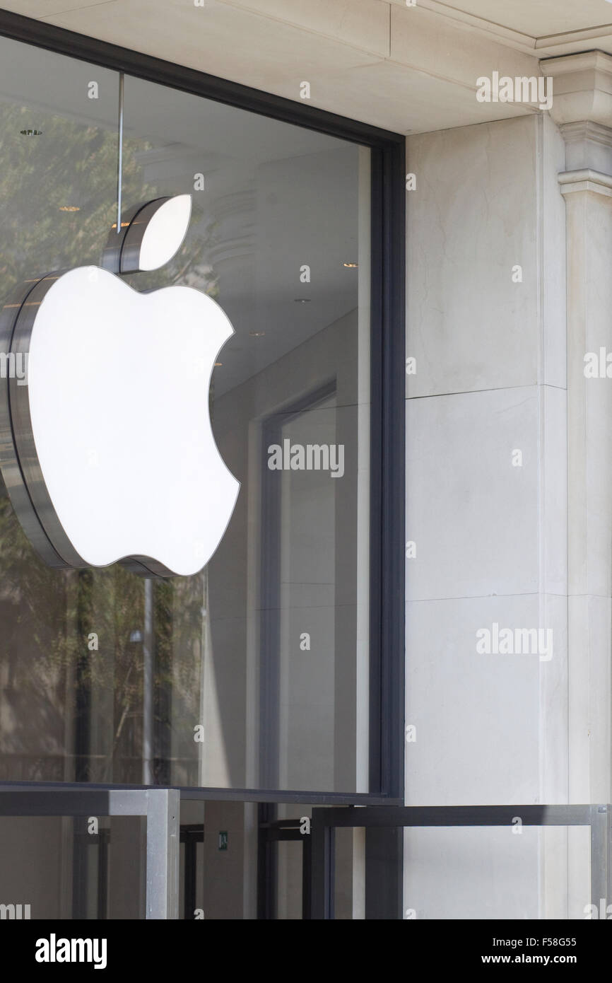 Steve jobs apple logo hires stock photography and images Alamy