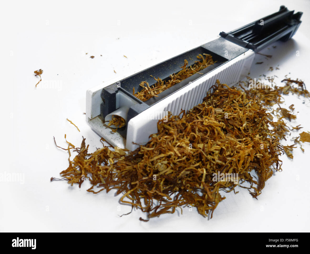 manufacture cigarettes Cigarettes production hi-res stock photography and images