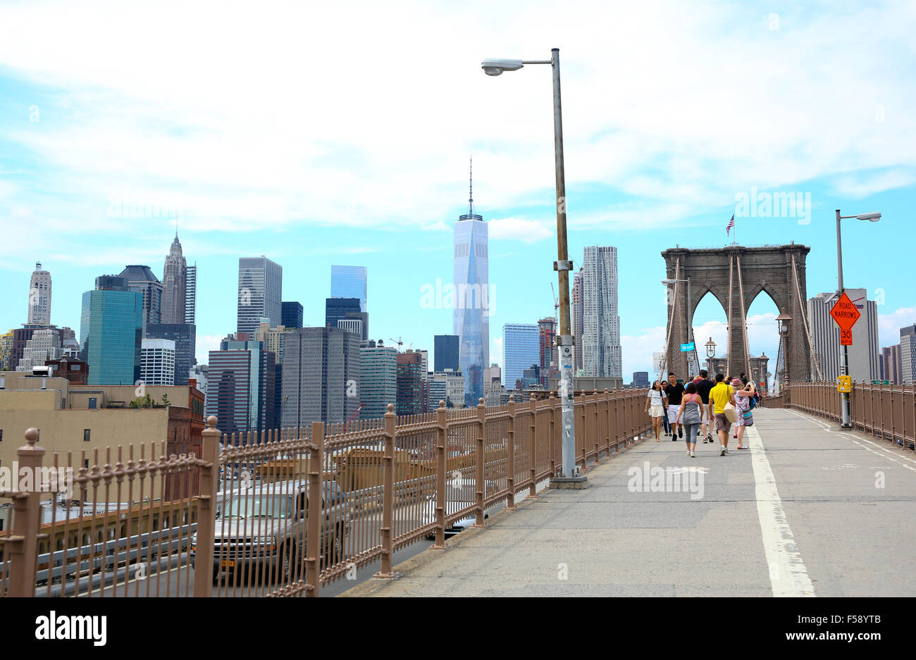 New York City skyline as seen from Brooklyn Bridge Stock Photo - Alamy