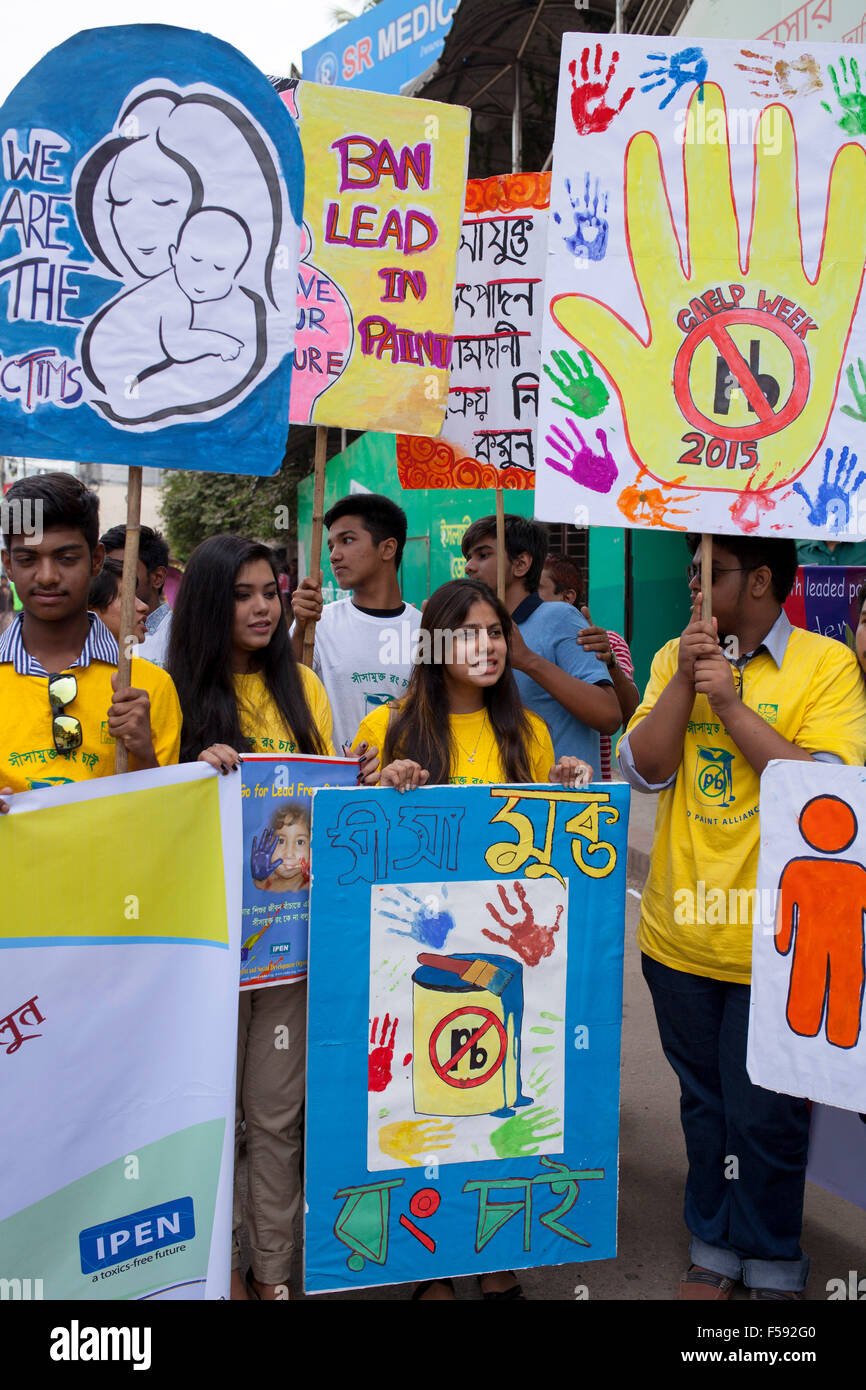 Dhaka, Bangladesh. 30th October, 2015. Bangladeshi youth made rally