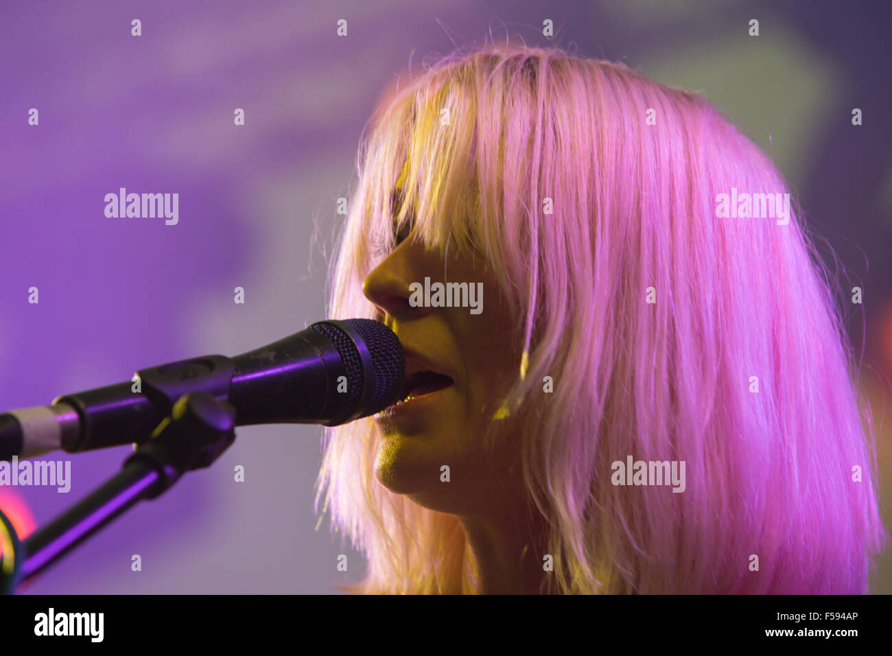 Lead singer Zoe White Chambers from Auction For The Promise Clubblond