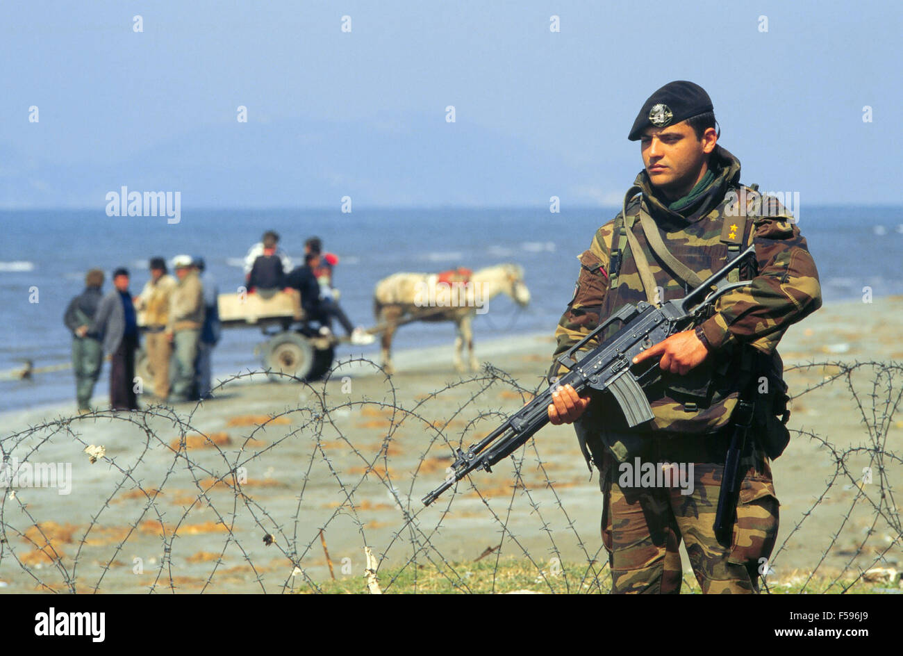 Albania, operation Alba of  Italian Armed Forces after the civil war of spring 1997,  patrol  in  Valona town Stock Photo