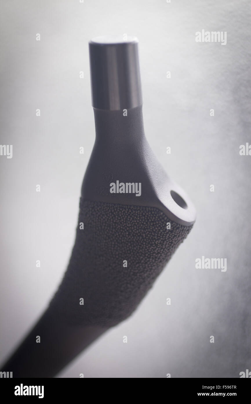 Traumatology and orthopedic surgery titanium hip joint implant in semi