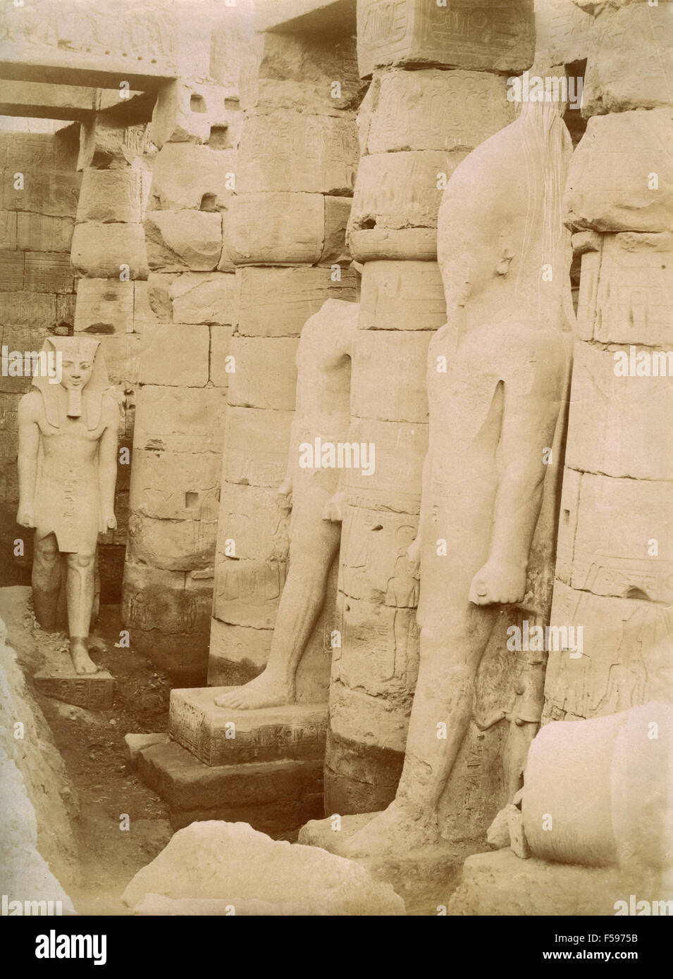 Museum of Giza, wooden statue, Egypt Stock Photo Alamy