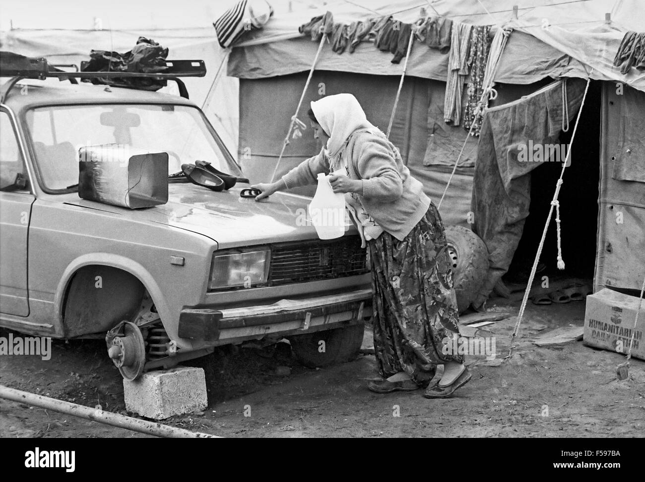 war in ex Yugoslavia, Kosovo crisis, Kosovar  refugees camp in Kukes (Albania), april 1999 Stock Photo