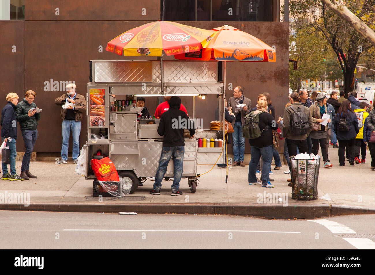 Hot dog street vendor, Chelsea, New York City, United States of America Stock Photo Alamy