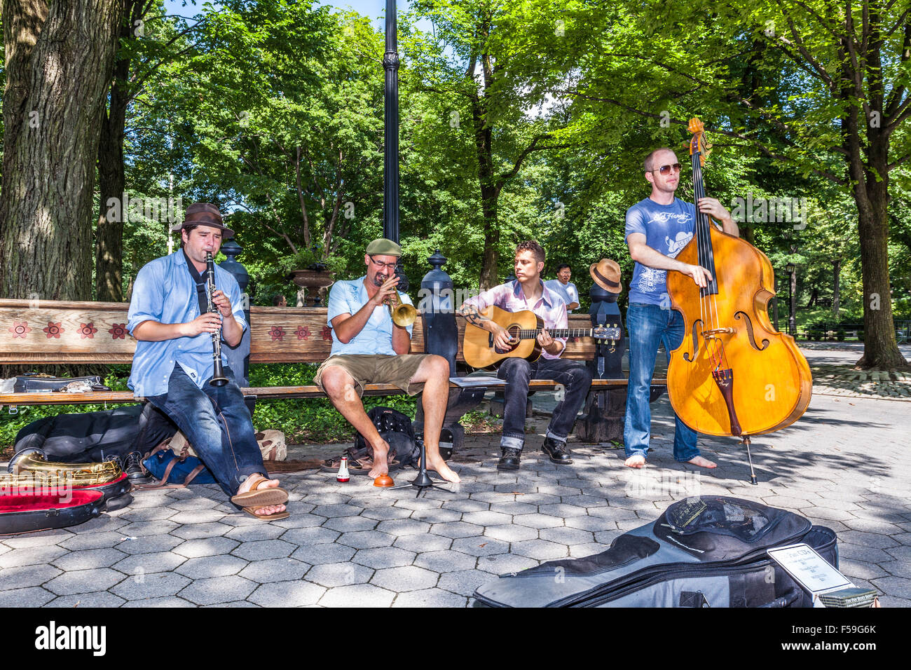 Tin Pan Jazz Band performing in Central Park, New York City, USA Stock