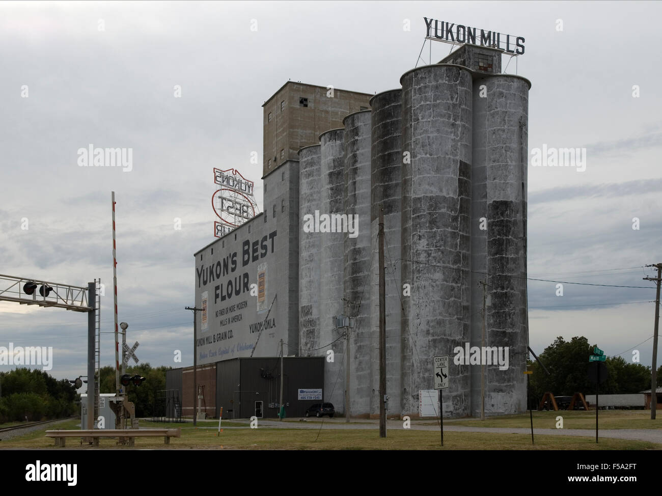 Yukon Flour Mills Oklahoma USA Stock Photo Alamy