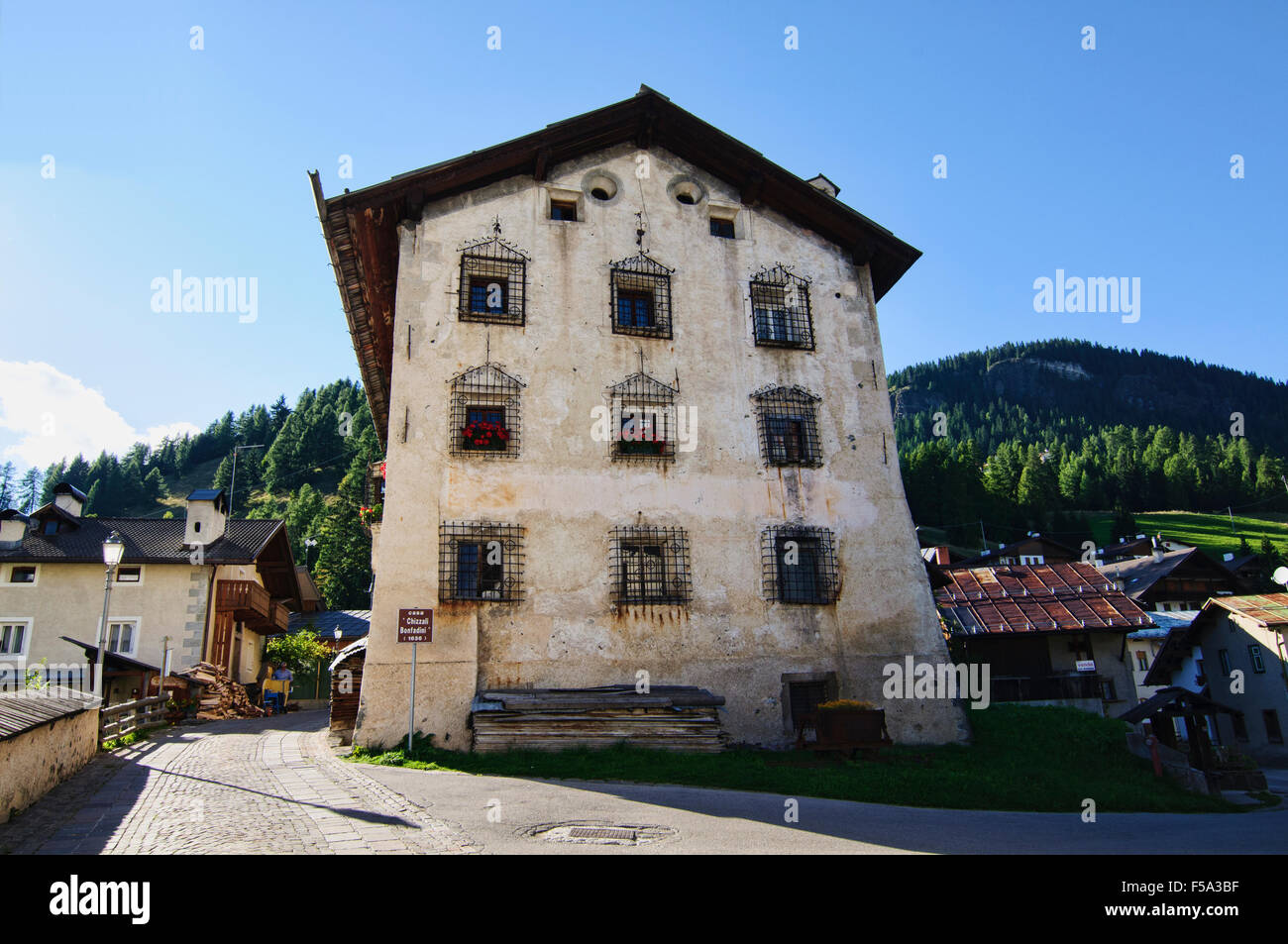 The 1636 Casa Chizzali Bonfadini house in Colle Santa Lucia in the Dolomites, Italy Stock Photo
