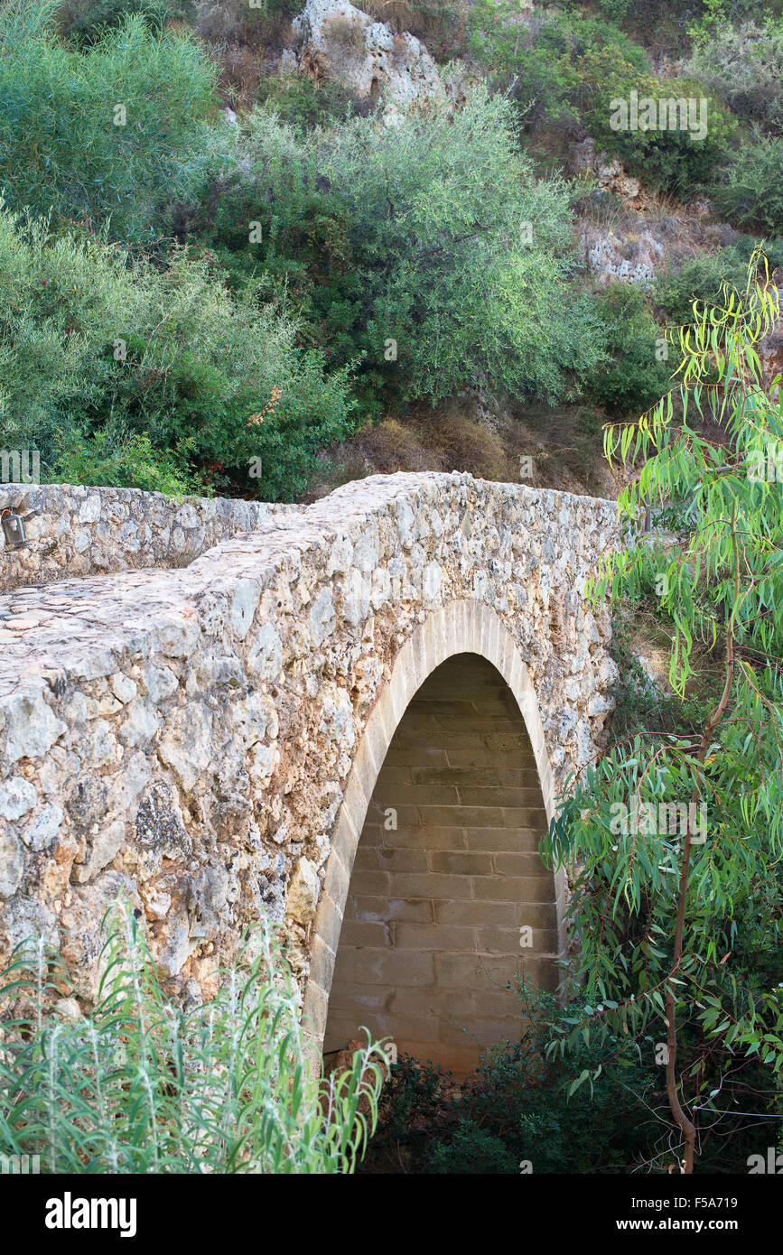 Old arch bridge over mountain hi-res stock photography and images - Alamy