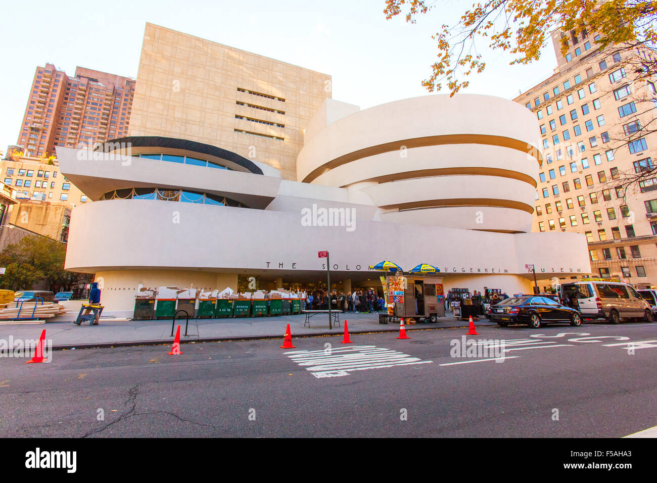 guggenheim museum 5th avenue new york stati uniti