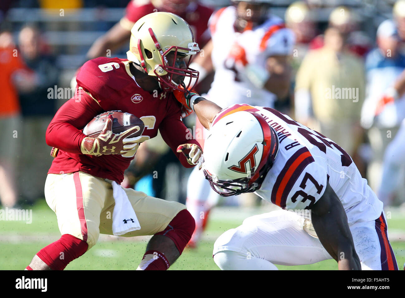 Alumni Stadium. 31st Oct, 2015. MA, USA; Boston College Eagles wide receiver Sherman Alston (6) avoids a tackles by Virginia Tech Hokies linebacker Ronny Vandyke (37) during the first half of the NCAA football game between the Boston College Eagles and Virginia Tech Hokies at Alumni Stadium. Anthony Nesmith/Cal Sport Media/Alamy Live News Stock Photo