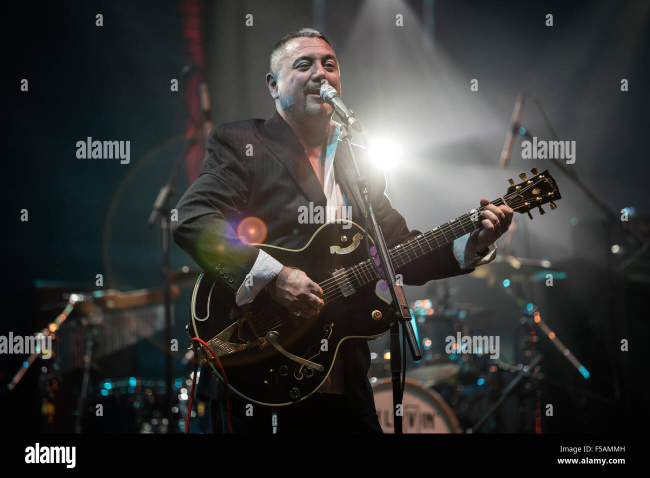 Huey Morgan on stage at a Fun Lovin' Criminals performance in London Stock Photo