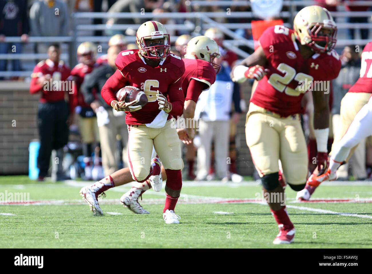Alumni Stadium. 31st Oct, 2015. MA, USA; Boston College Eagles wide receiver Sherman Alston (6) returns a punt during the first half of the NCAA football game between the Boston College Eagles and Virginia Tech Hokies at Alumni Stadium. Virginia Tech defeated Boston College 26-10. Anthony Nesmith/Cal Sport Media/Alamy Live News Stock Photo