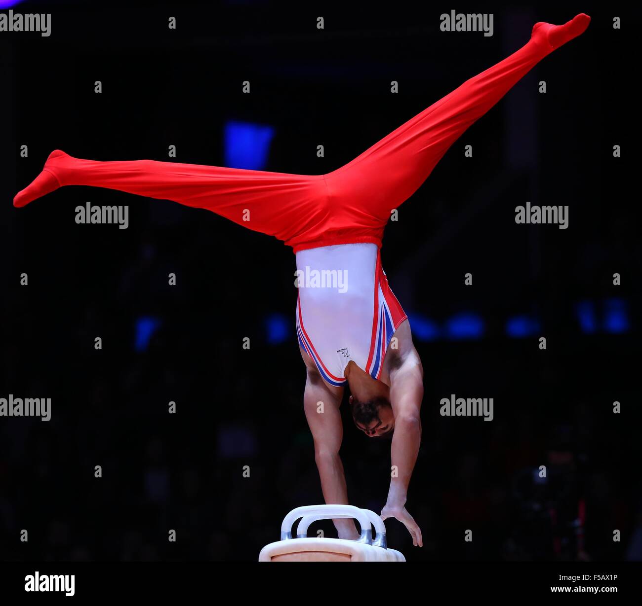 Glasgow, Scotland. 31st Oct, 2015. Louis Smith of Great Britain competes in the Men's Pommel Horse Final at the 46th World Artistic Gymnastics Championships at the SSE Hydro Arena in Glasgow, Scotland, Great Britain on Oct. 31, 2015. © Gong Bing/Xinhua/Alamy Live News Stock Photo