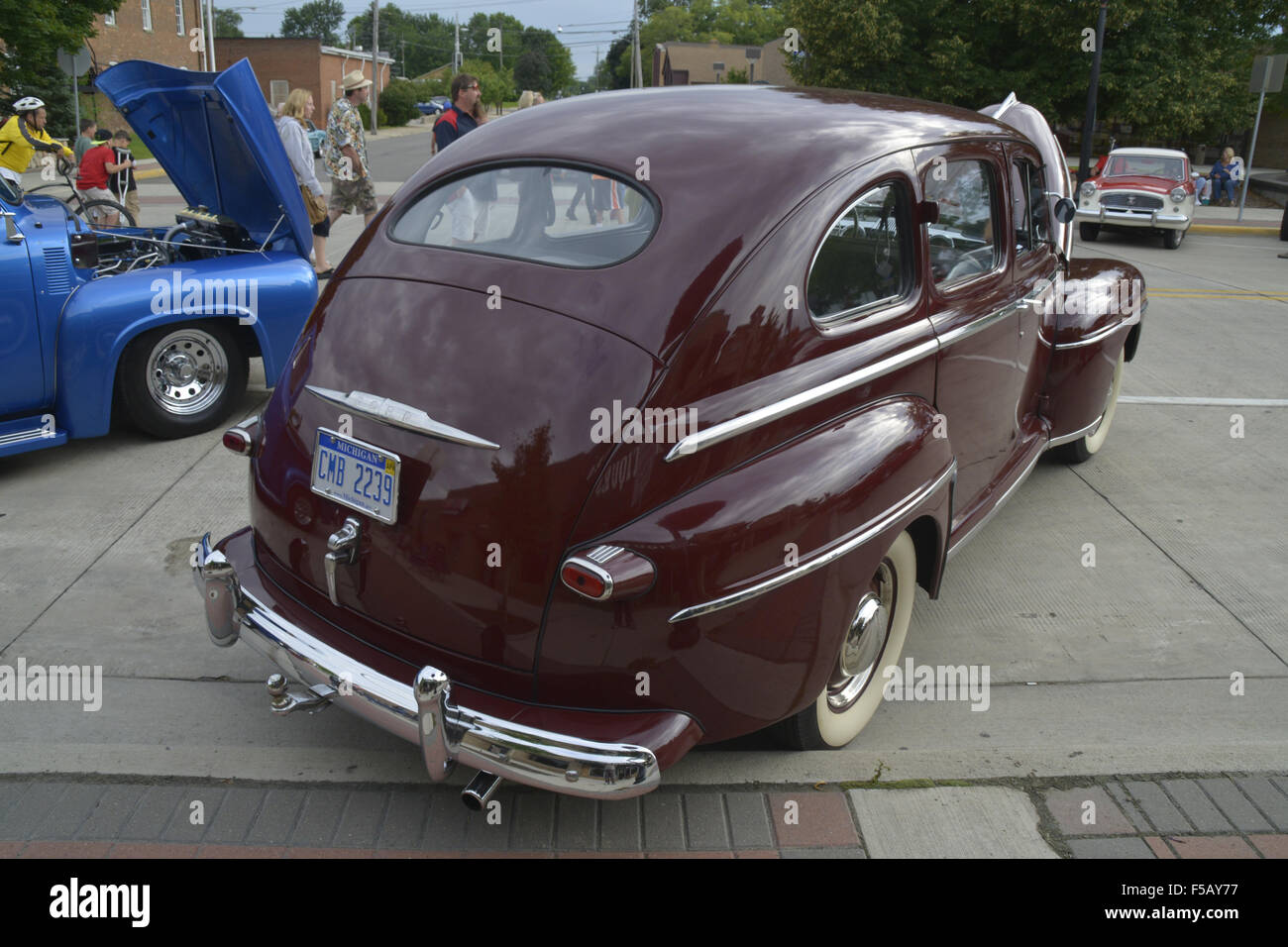 1947 Ford Super Deluxe Stock Photo Alamy