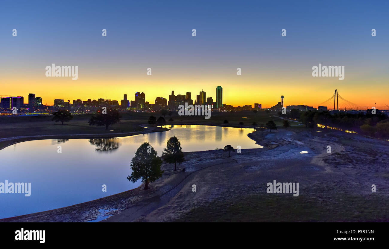 Dallas texas landmarks hi-res stock photography and images - Alamy