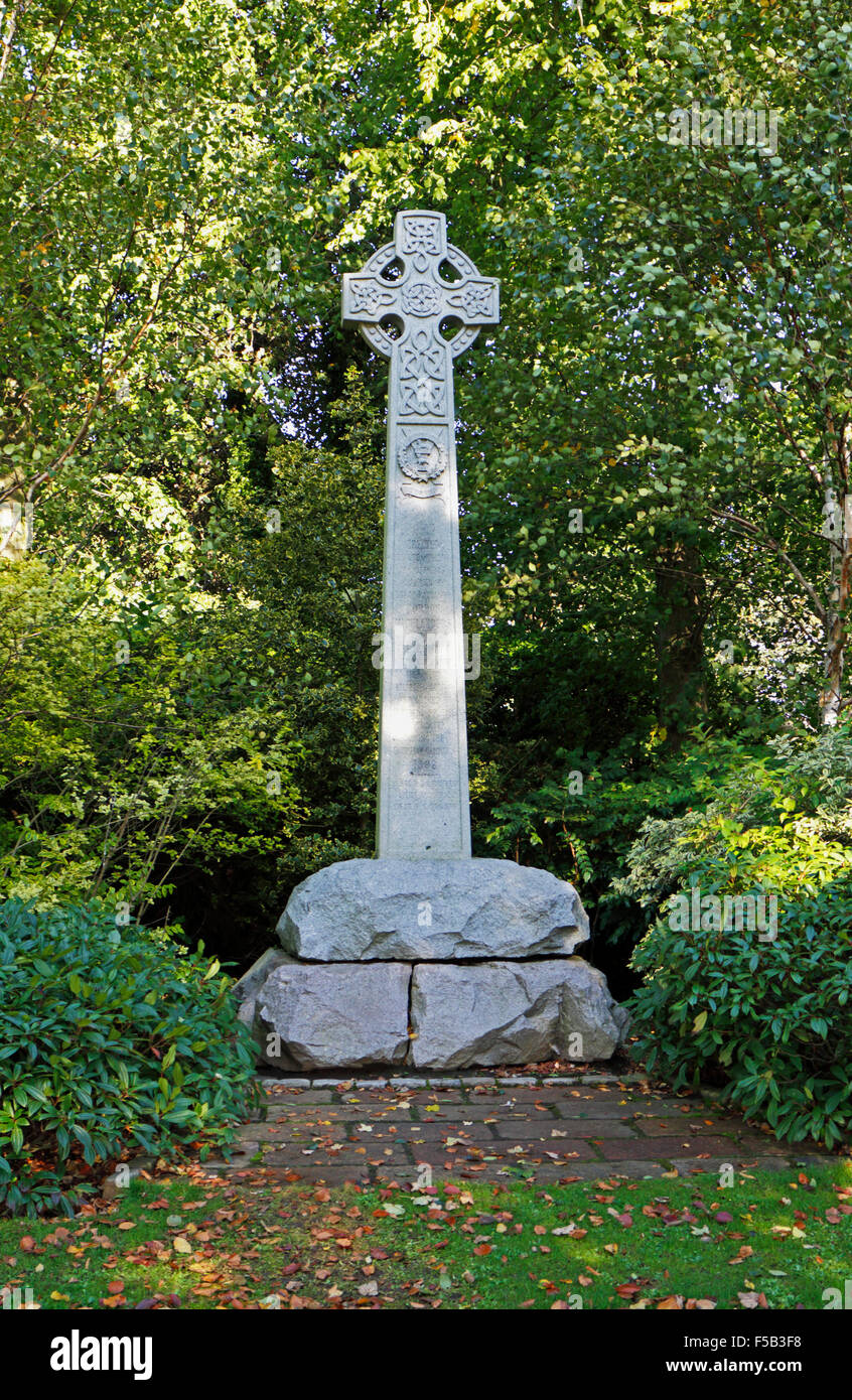 A memorial to the Gordon Highlanders in a corner of Duthie Park, Aberdeen, Scotland, United Kingdom. Stock Photo