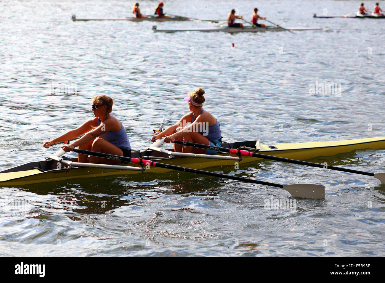 A two-person rowing crew on the Schuylkill River Stock Photo