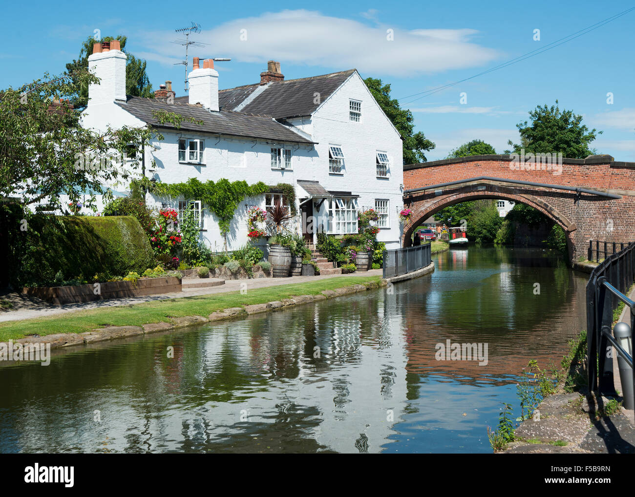The Bridgewater Canal Lymn Warrington Cheshire England Stock Photo