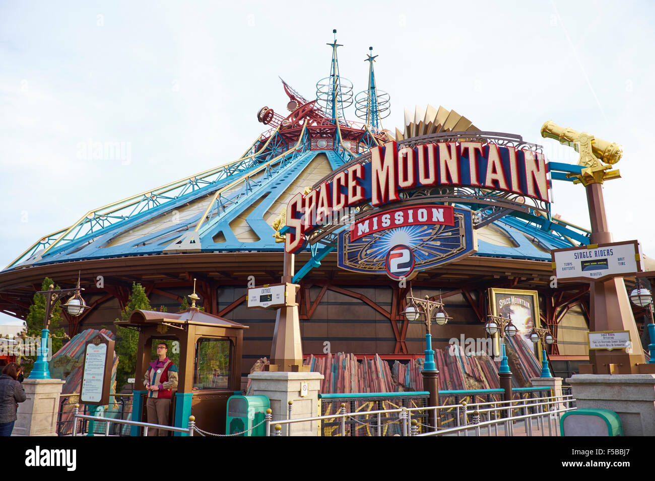 Space Mountain Mission 2 An Enclosed Roller Coaster Ride Within  Discoveryland Disneyland Paris Marne-la-Vallee Chessy France Stock Photo -  Alamy