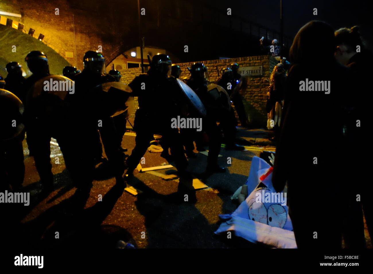Police and Ravers clash in Lambeth Stock Photo