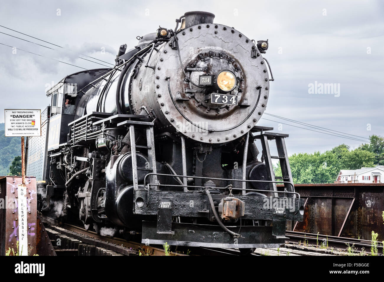 Western Maryland Scenic Railroad Baldwin 280 No 734, crossing Willis