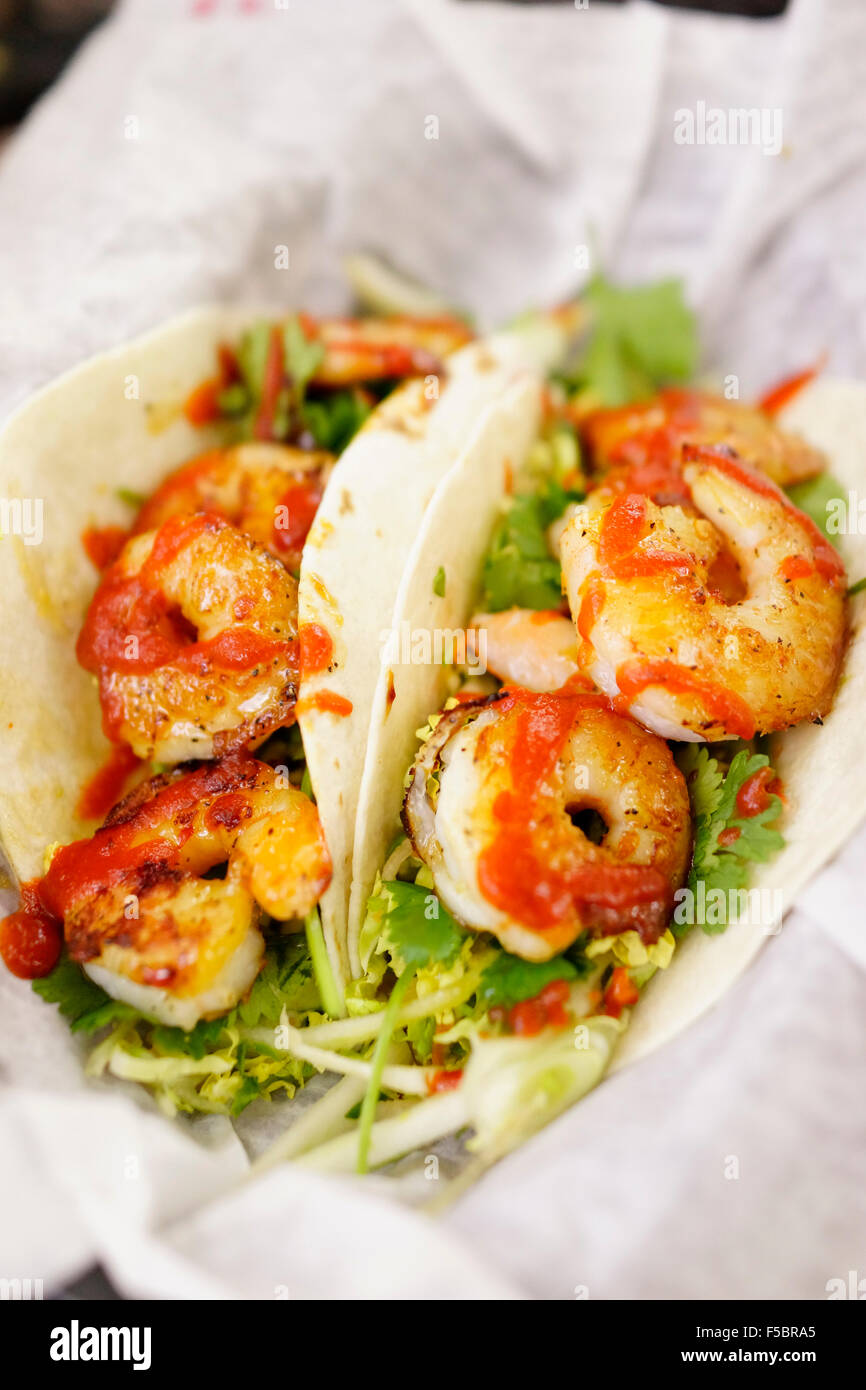Garbo S Grill Food Cart Yum Yum Shrimp In Flour Tortillas Mango Ginger Habanero Glazed Shrimp Key West Florida Usa Stock Photo Alamy