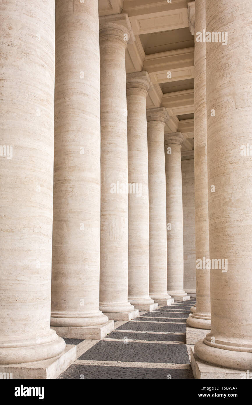 Bernini's colonnade in Piazza San Pietro (St Peter's Square) in Vatican, Rome, Italy Stock Photo