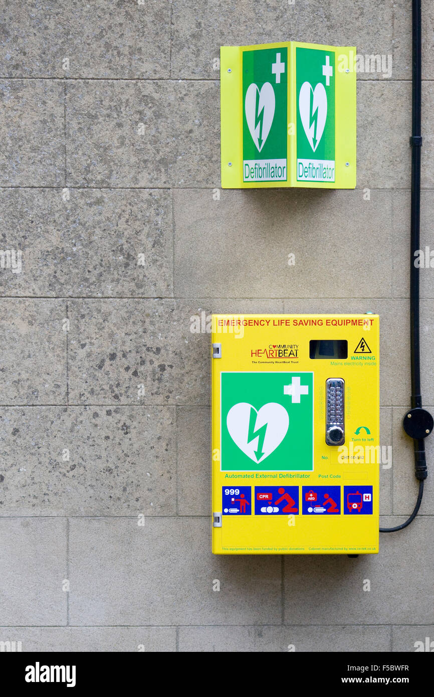 Heart safe Automated External Defibrillator attached to a stone wall