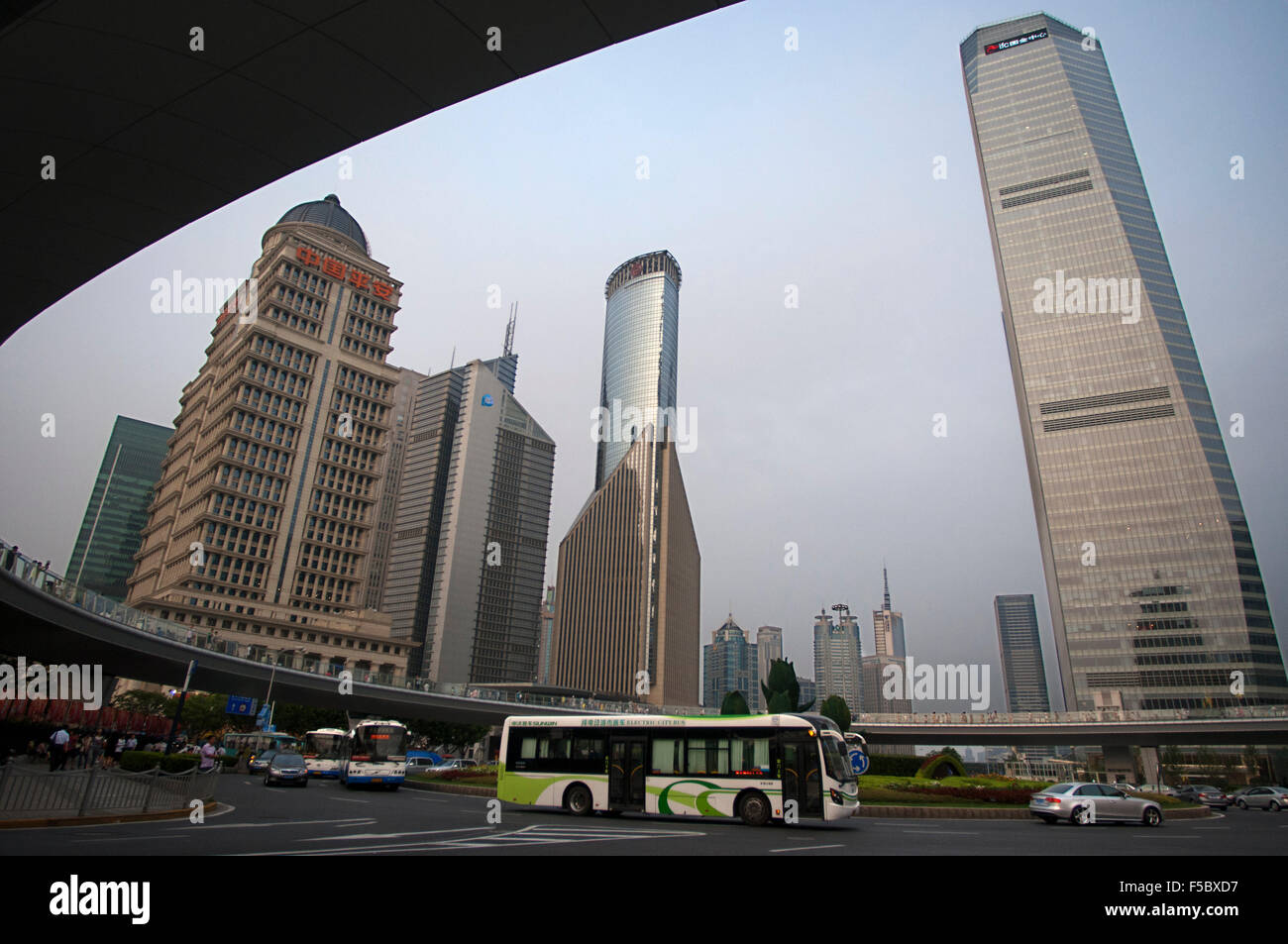 Skyscrapers in Lujiazui financial district, in Pudong, in Shanghai, China. Shanghai International Finance Centre, usually abbrev Stock Photo