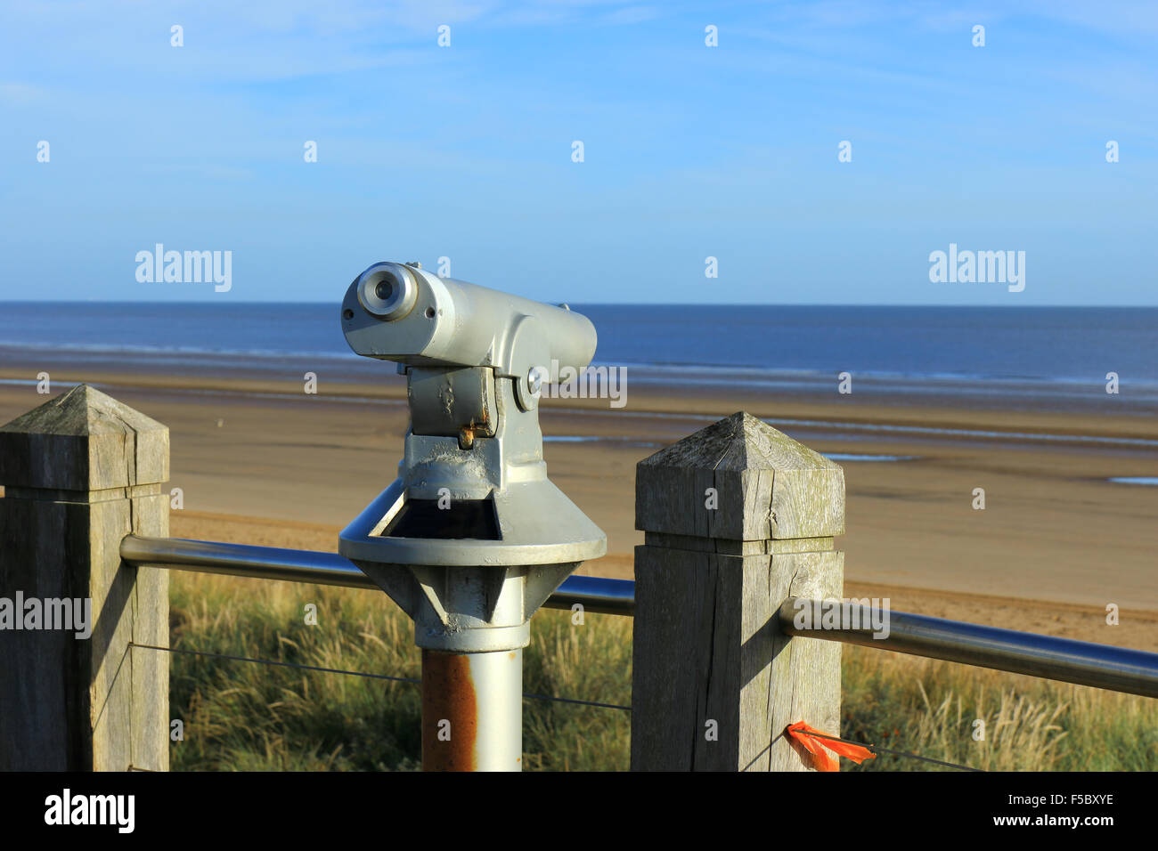 A telescope for looking out to sea and observing the beach at Maplethorpe in Lincolnshire Stock Photo