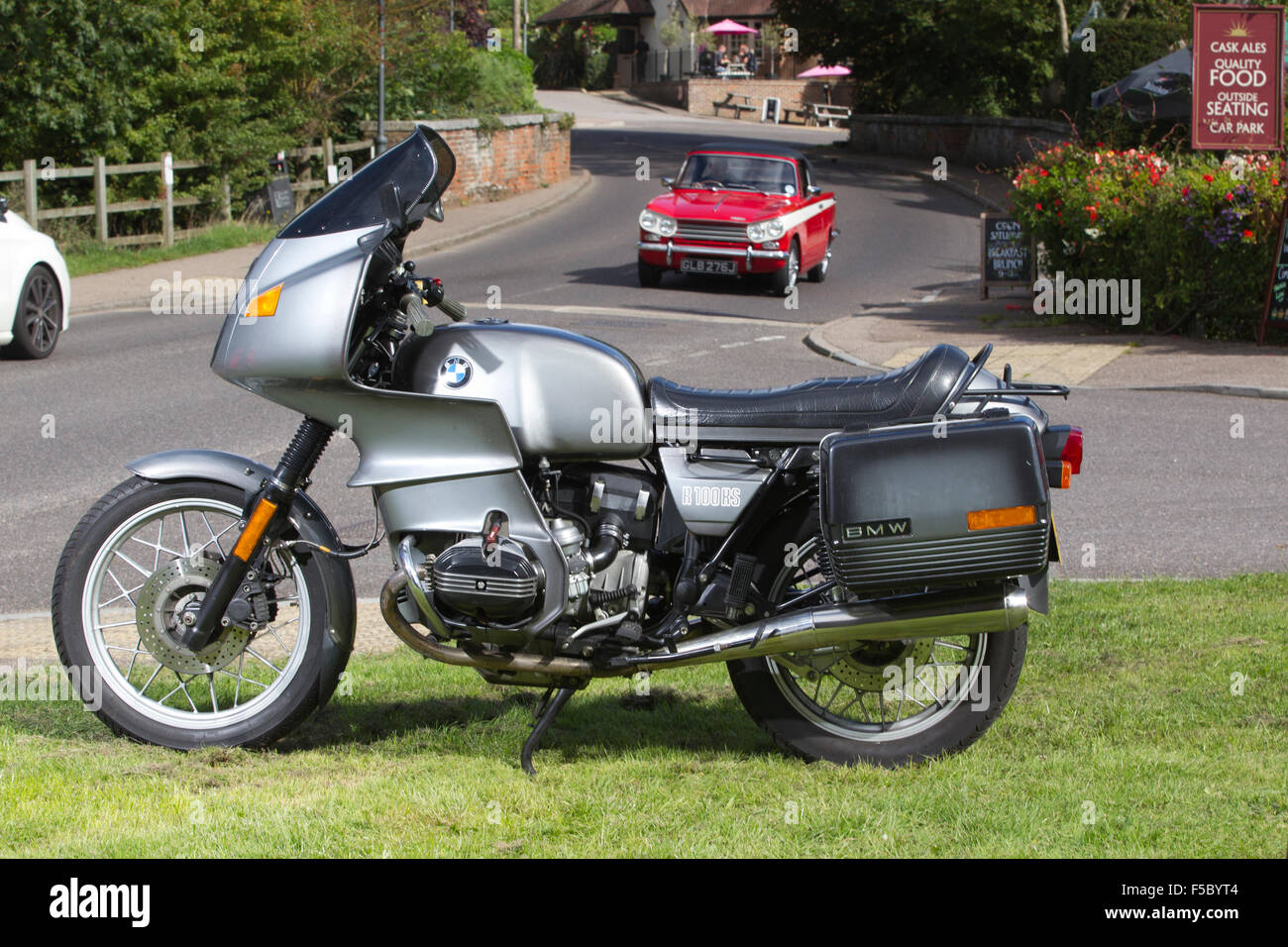 1976 BMW R100 RS two-cylinder air-cooled engine full-fairing motorbike  Stock Photo - Alamy
